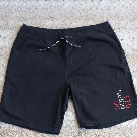 The North Face Sweat Shorts - Picture 2 of 7